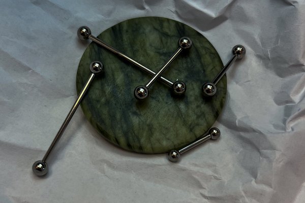Titanové šperky na piercing